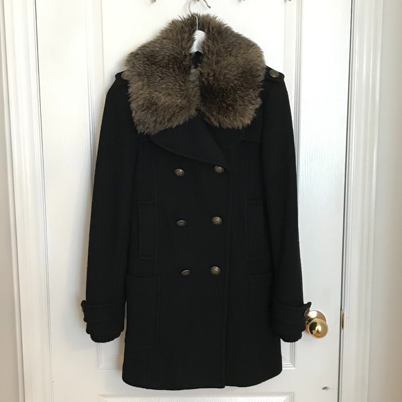 Aritzia Community Coat - Picture 3 of 10